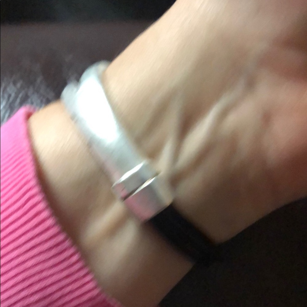 Matt magnetic Silver and Black Leather Bracelet - Picture 2 of 3